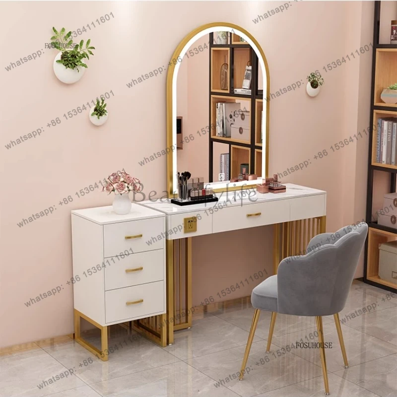 X4 Professional Store Makeup V – Beauty Makeup Stores recenzja i cena