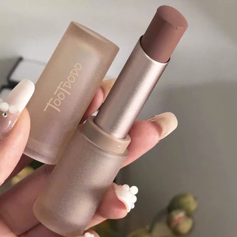 Velvet Matte Lipstick Nude Sha – Beauty Makeup Stores recenzja i cena