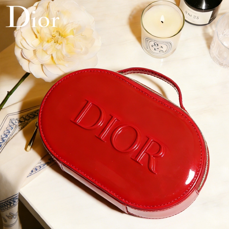 Dior’s Bag Red Cosmetic Bag Lu – Beauty Makeup Logo Design recenzja i cena